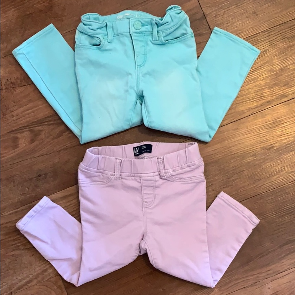 GAP two pairs of little girl jeans